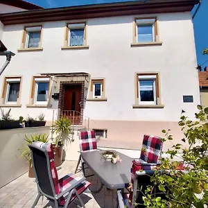 Düsel Apartment